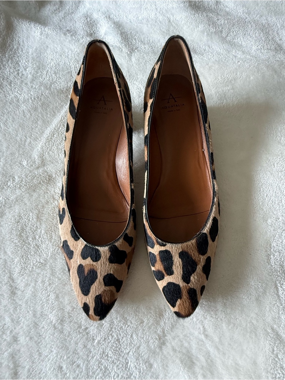 Aquatalia Marianna leopard print calf hair pumps